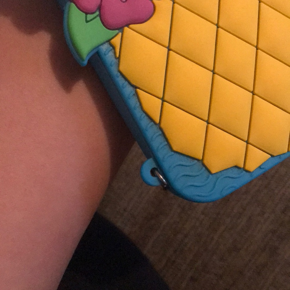 Phone case - Picture 5 of 6